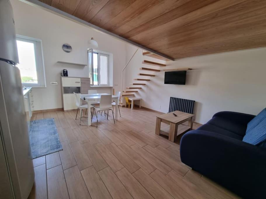 Apartamento Raggio Di Sole Nápoles Exterior foto