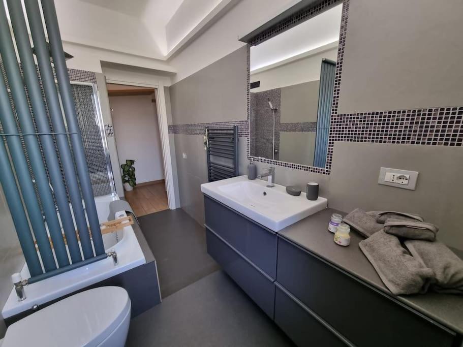 Apartamento Raggio Di Sole Nápoles Exterior foto